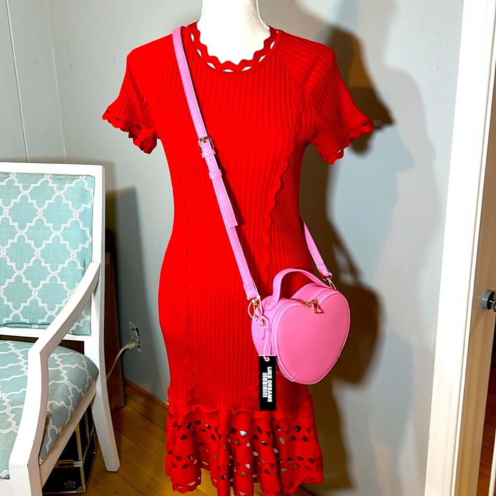Red Dress. Fitted Knit Fabric. Cute details. Sweet yet sexy. Date nite Gorgeous…